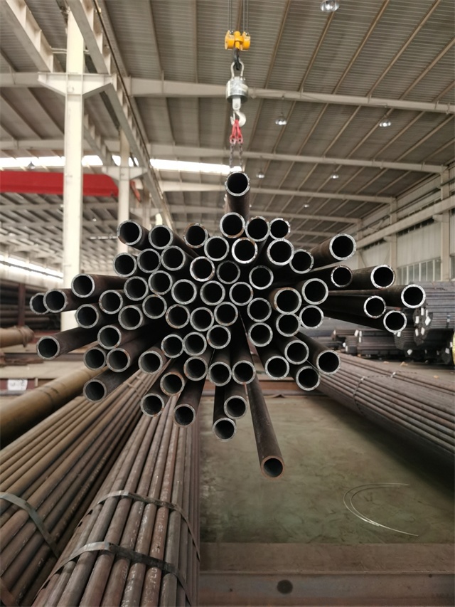 可克达拉ND耐酸钢管